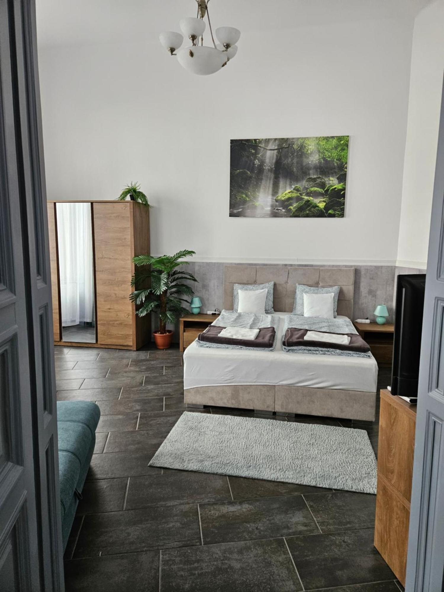 D3 Basilica Luxury Spacious Free Parking For 1 Car Boedapest Buitenkant foto